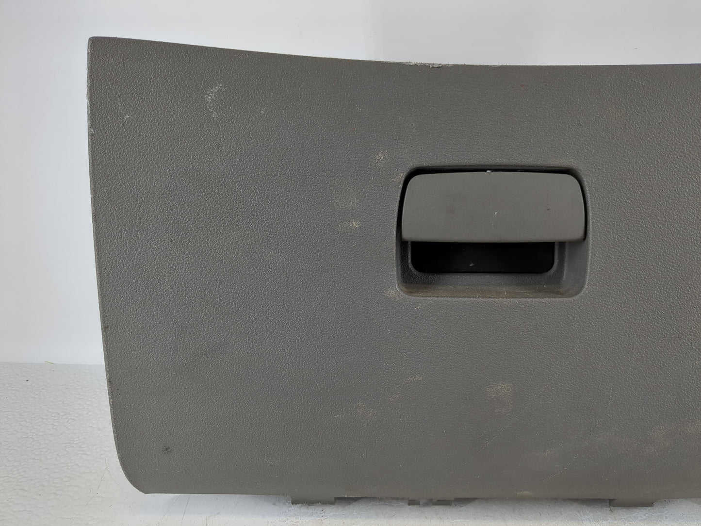 2012 Chevrolet Malibu Passenger Glove Box Door Storage Compartment 1036590 - Oemusedautoparts1.com