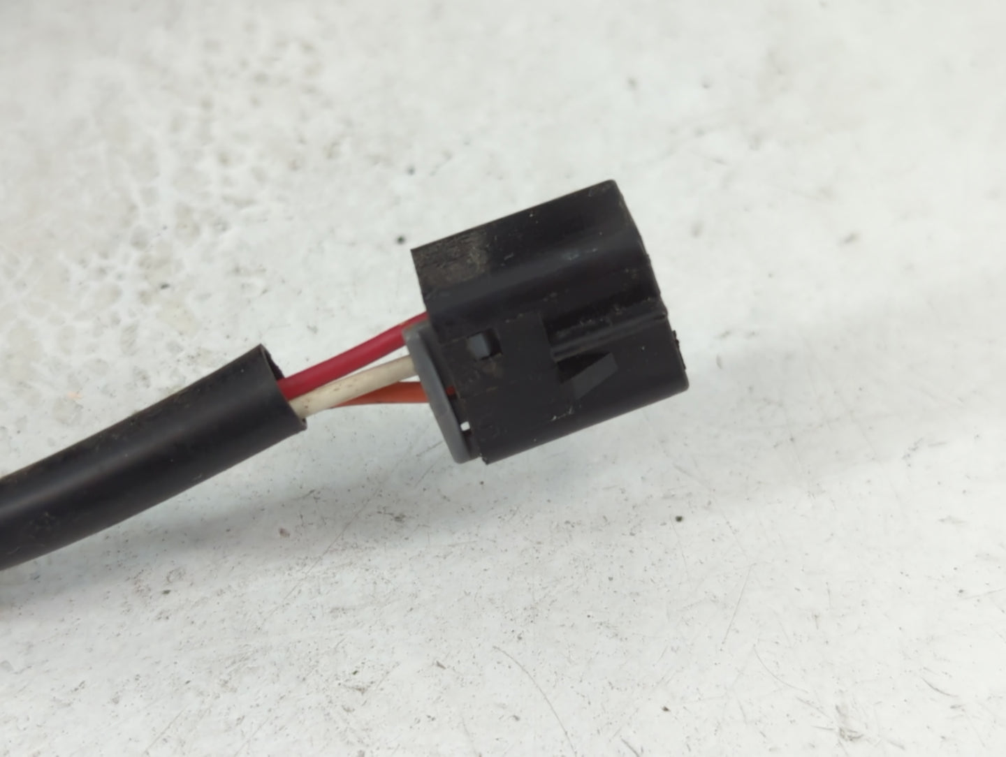 2008-2012 Chevrolet Malibu Passenger Right Side View Manual Door Mirror - Oemusedautoparts1.com