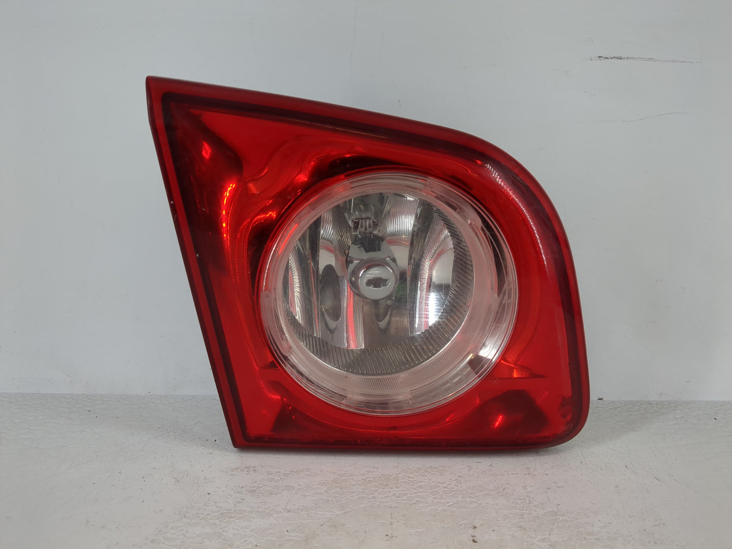 2012 Chevrolet Malibu Tail Light Assembly Driver Left OEM P/N:GM15271120 15271120 Fits OEM Used Auto Parts - Oemusedautopart