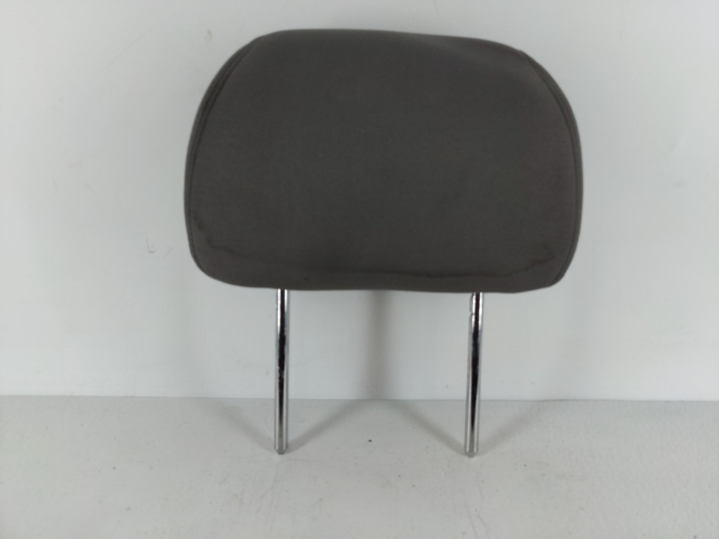 2012 Chevrolet Malibu Headrest Head Rest Rear Seat Fits OEM Used Auto Parts - Oemusedautoparts1.com
