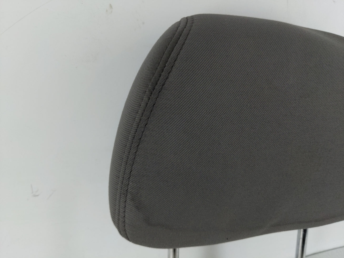 2012 Chevrolet Malibu Headrest Head Rest Rear Seat Fits OEM Used Auto Parts - Oemusedautoparts1.com