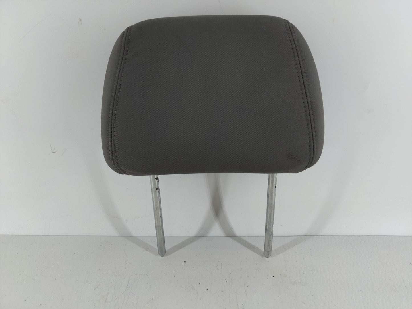 2012 Chevrolet Malibu Headrest Head Rest Rear Seat Fits OEM Used Auto Parts - Oemusedautoparts1.com