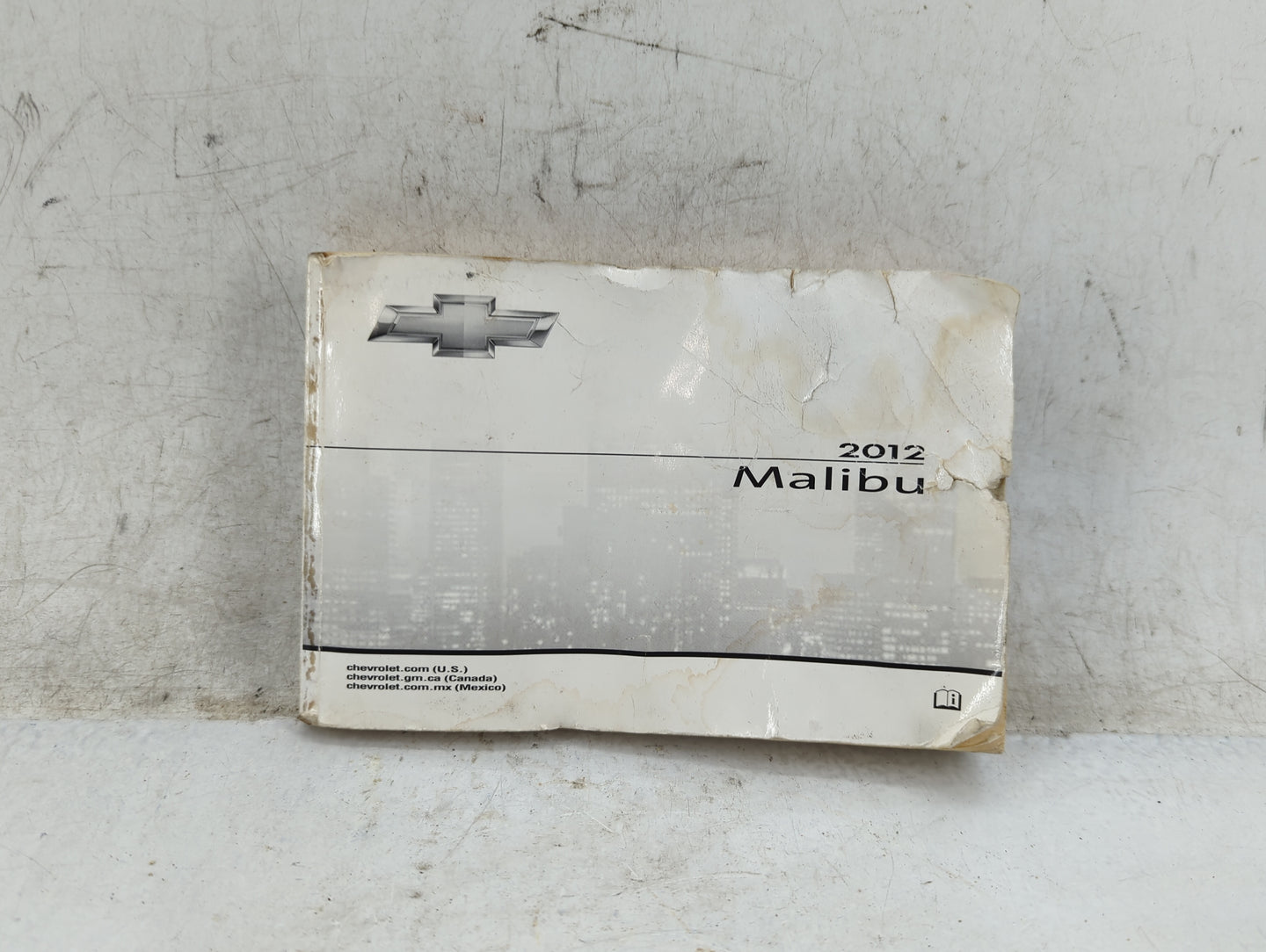 2012 Chevrolet Malibu Owners Manual Book Guide P/N:20912743 OEM Used Auto Parts - Oemusedautoparts1.com