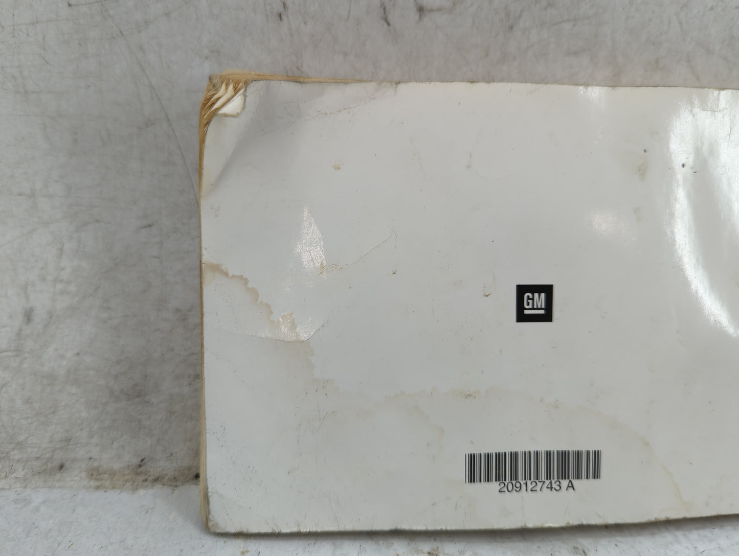 2012 Chevrolet Malibu Owners Manual Book Guide P/N:20912743 OEM Used Auto Parts - Oemusedautoparts1.com