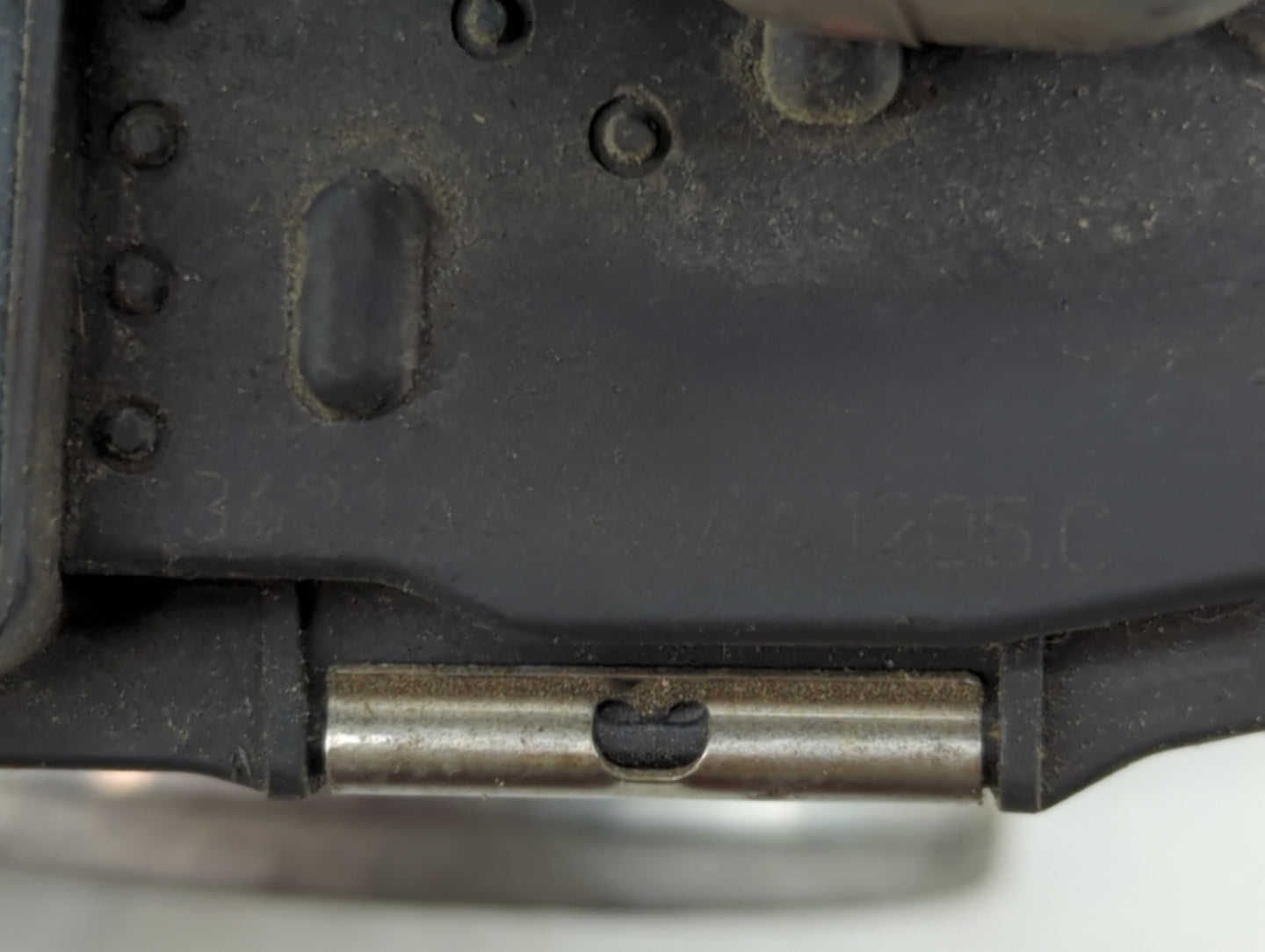 2008-2012 Chevrolet Malibu Throttle Body Fits Fits 2007 2008 2009 2010 2011 2012 OEM Used Auto Parts - Oemusedautoparts1.com