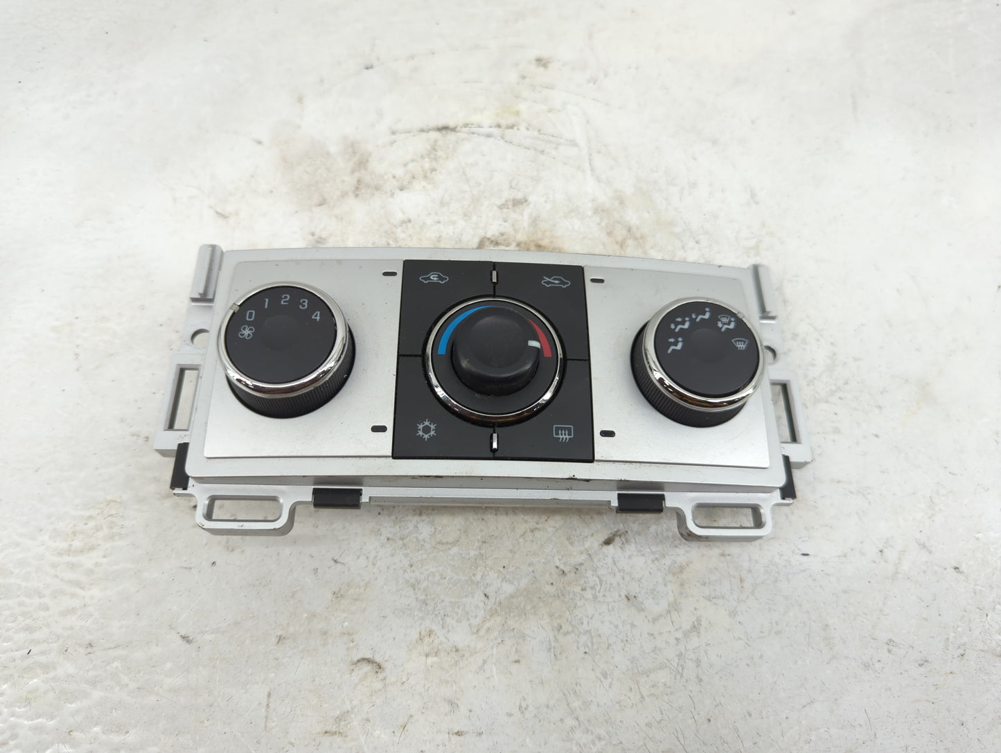 2008-2012 Chevrolet Malibu Climate Control Module Temperature AC/Heater Replacement P/N:28272781 Fits OEM Used Auto Parts - 