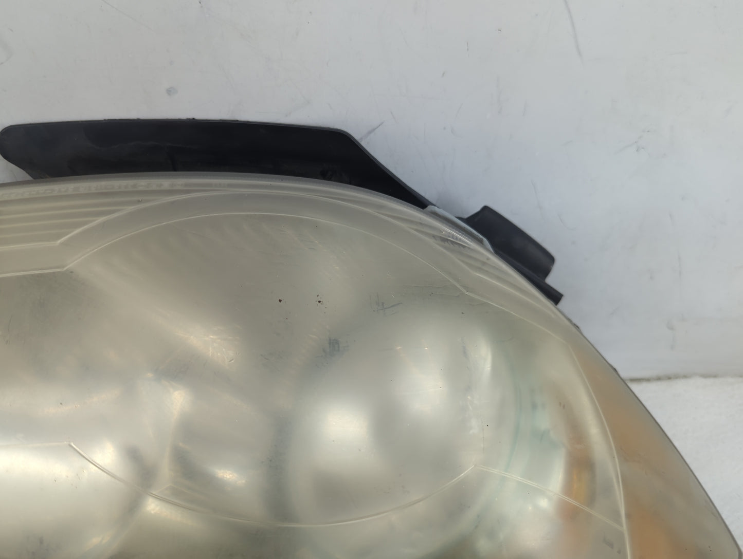 2008-2012 Chevrolet Malibu Passenger Right Oem Head Light Headlight Lamp - Oemusedautoparts1.com