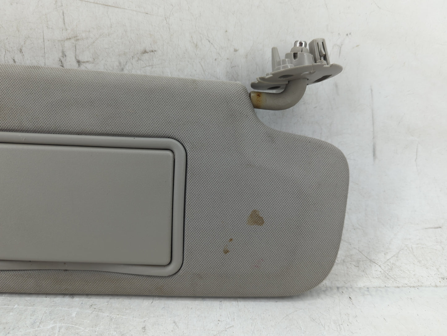2004-2012 Chevrolet Malibu Sun Visor Shade Replacement Passenger Right Mirror Fits Fits 2004 2005 2008 2009 2010 2011 2012 O