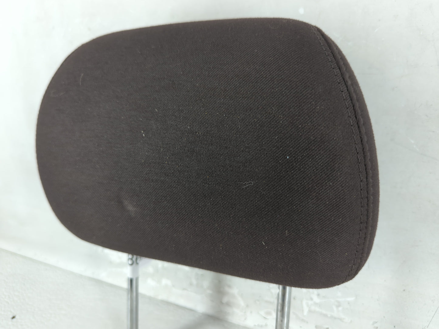 2011-2012 Chevrolet Malibu Headrest Head Rest Rear Seat Fits Fits 2011 2012 OEM Used Auto Parts - Oemusedautoparts1.com