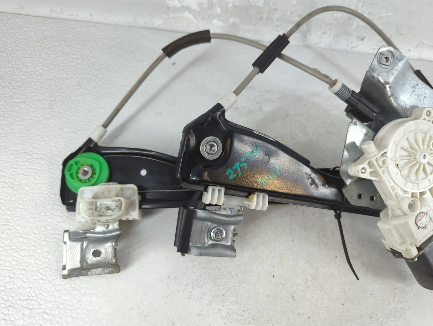 2008-2012 Chevrolet Malibu Driver Left Front Window Regulator 1079881 - Oemusedautoparts1.com