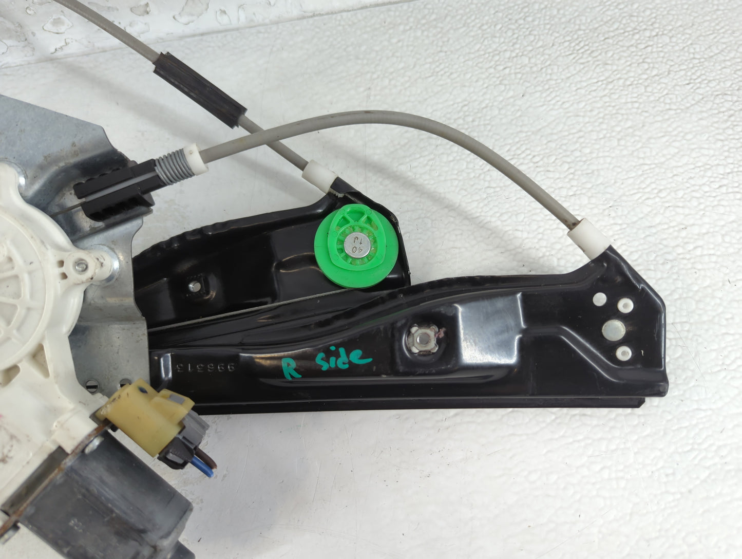 2008-2012 Chevrolet Malibu Driver Left Front Window Regulator - Oemusedautoparts1.com