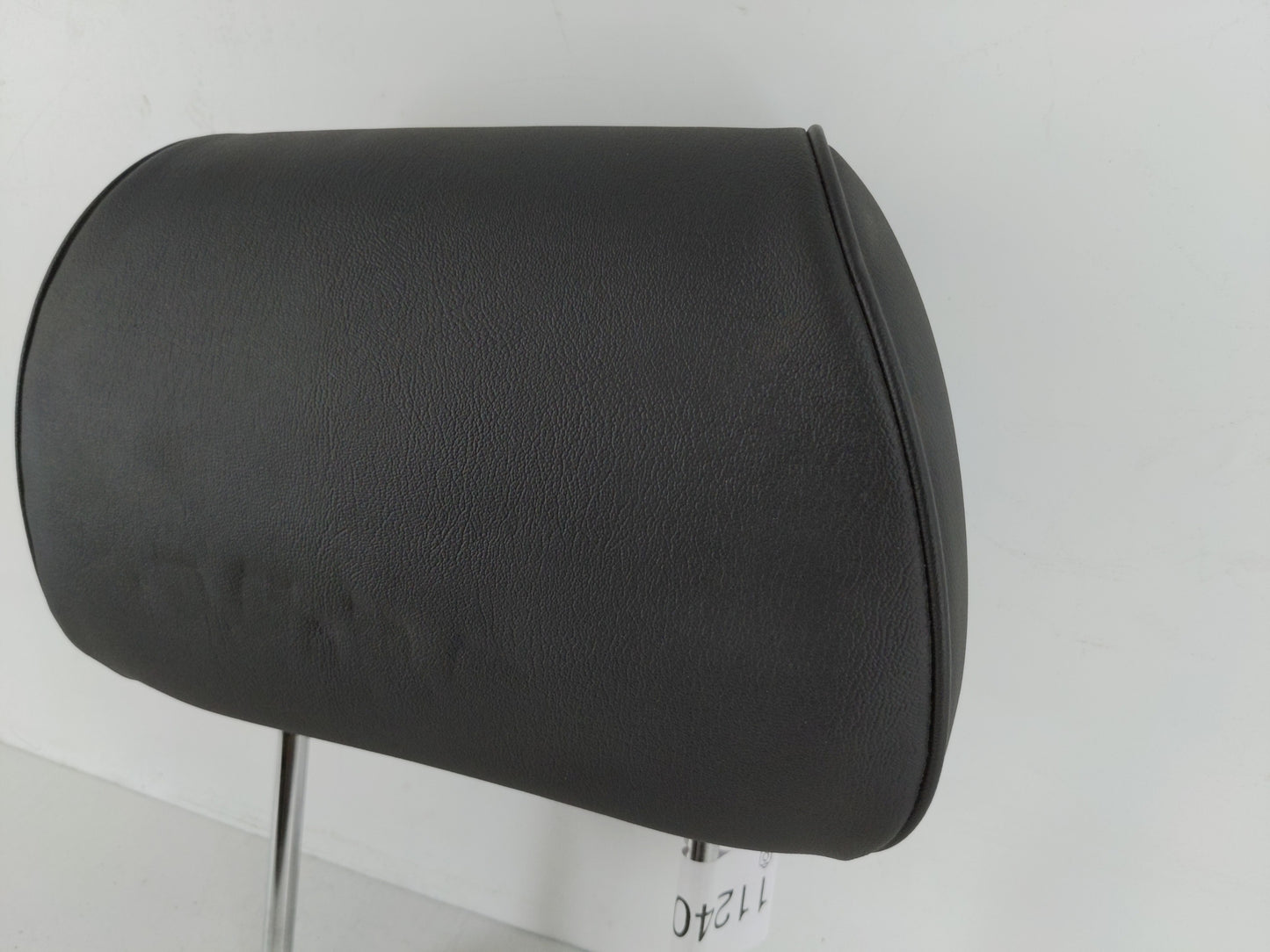 2011-2012 Chevrolet Malibu Headrest Head Rest Front Driver Passenger Seat Fits Fits 2011 2012 OEM Used Auto Parts - Oemuseda