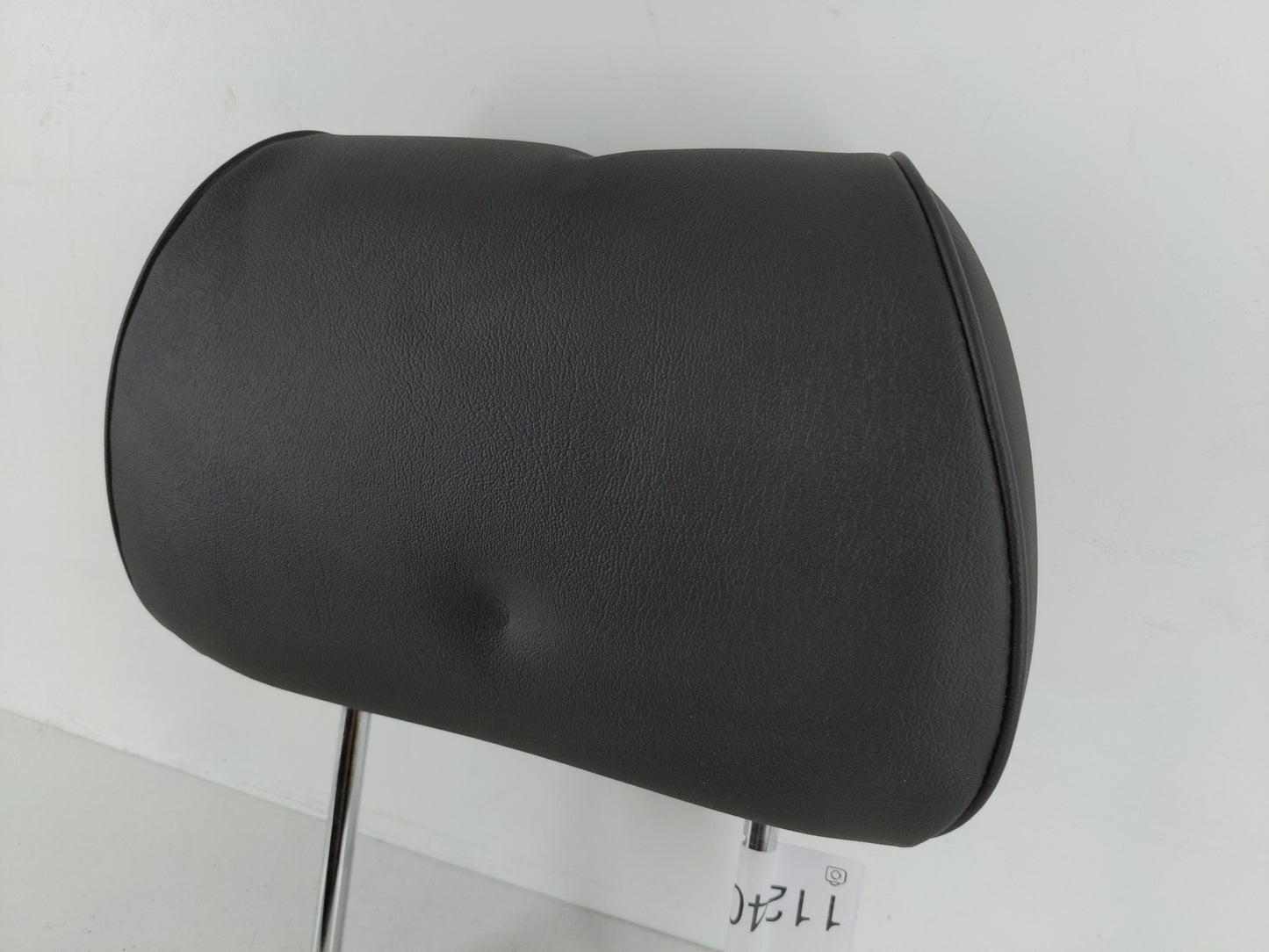 2011-2012 Chevrolet Malibu Headrest Head Rest Rear Seat Fits Fits 2011 2012 OEM Used Auto Parts - Oemusedautoparts1.com