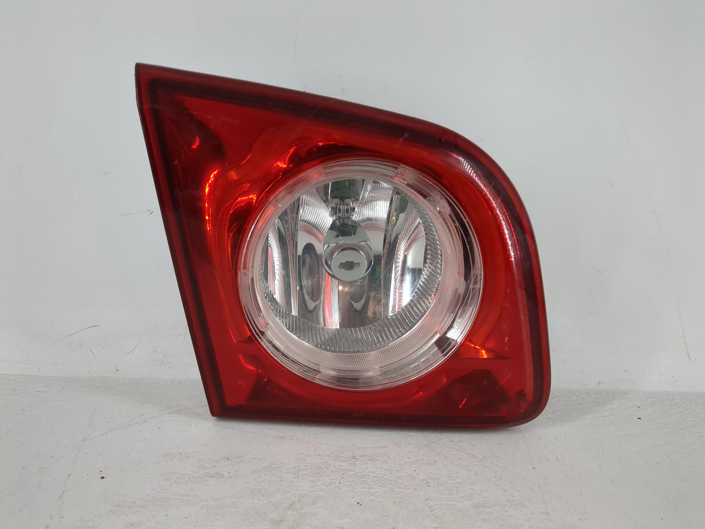2008-2012 Chevrolet Malibu Tail Light Assembly Driver Left OEM P/N:15271120 Fits Fits 2008 2009 2010 2011 2012 OEM Used Auto