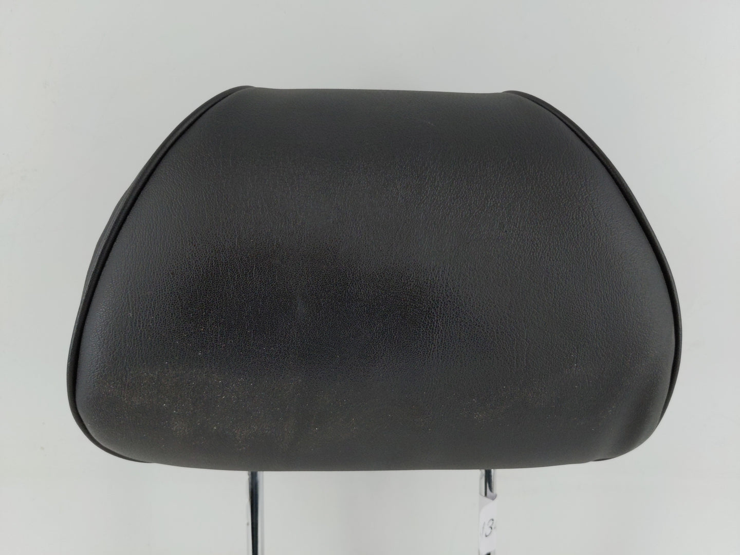 2011-2012 Chevrolet Malibu Headrest Head Rest Rear Seat Fits Fits 2011 2012 OEM Used Auto Parts - Oemusedautoparts1.com