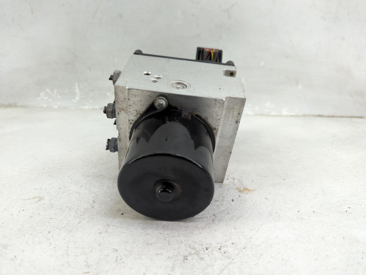 2012 Chevrolet Malibu Anti-Lock Brake ABS Pump Module Actuator OEM P/N:22800233 224259-108 Fits OEM Used Auto Parts - Oemuse