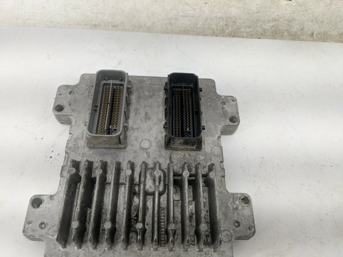 2007-2012 Chevrolet Malibu PCM Engine Control Computer ECU ECM PCU OEM P/N:12638026 12612397 Fits OEM Used Auto Parts - Oemu