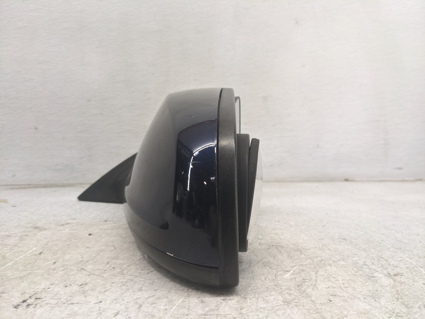2008-2012 Chevrolet Malibu Driver Side View Mirror - Left Door Mirror OEM Used - Oemusedautoparts1.com