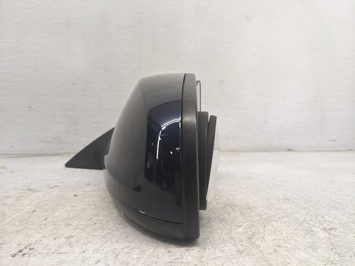 2008-2012 Chevrolet Malibu Driver Side View Mirror - Left Door Mirror OEM Used - Oemusedautoparts1.com