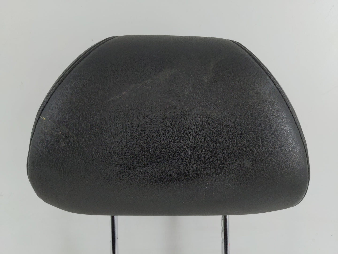 2011-2012 Chevrolet Malibu Headrest Head Rest Front Driver Passenger Seat Fits Fits 2011 2012 OEM Used Auto Parts - Oemuseda