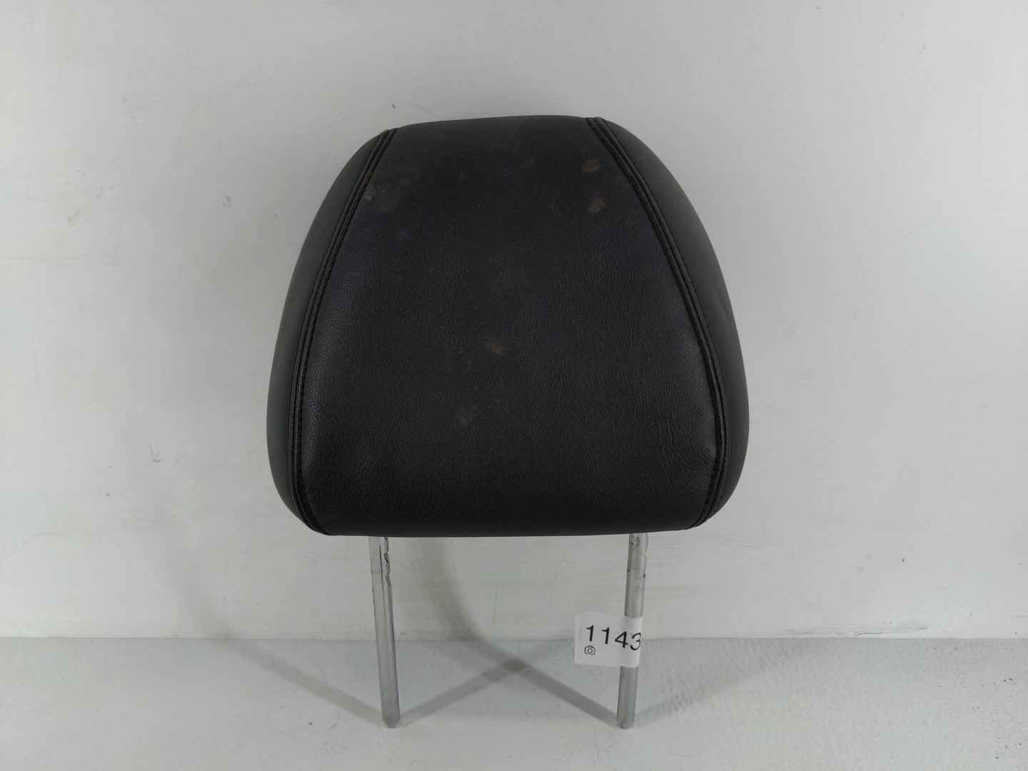 2011-2012 Chevrolet Malibu Headrest Head Rest Front Driver Passenger Seat Fits Fits 2011 2012 OEM Used Auto Parts - Oemuseda