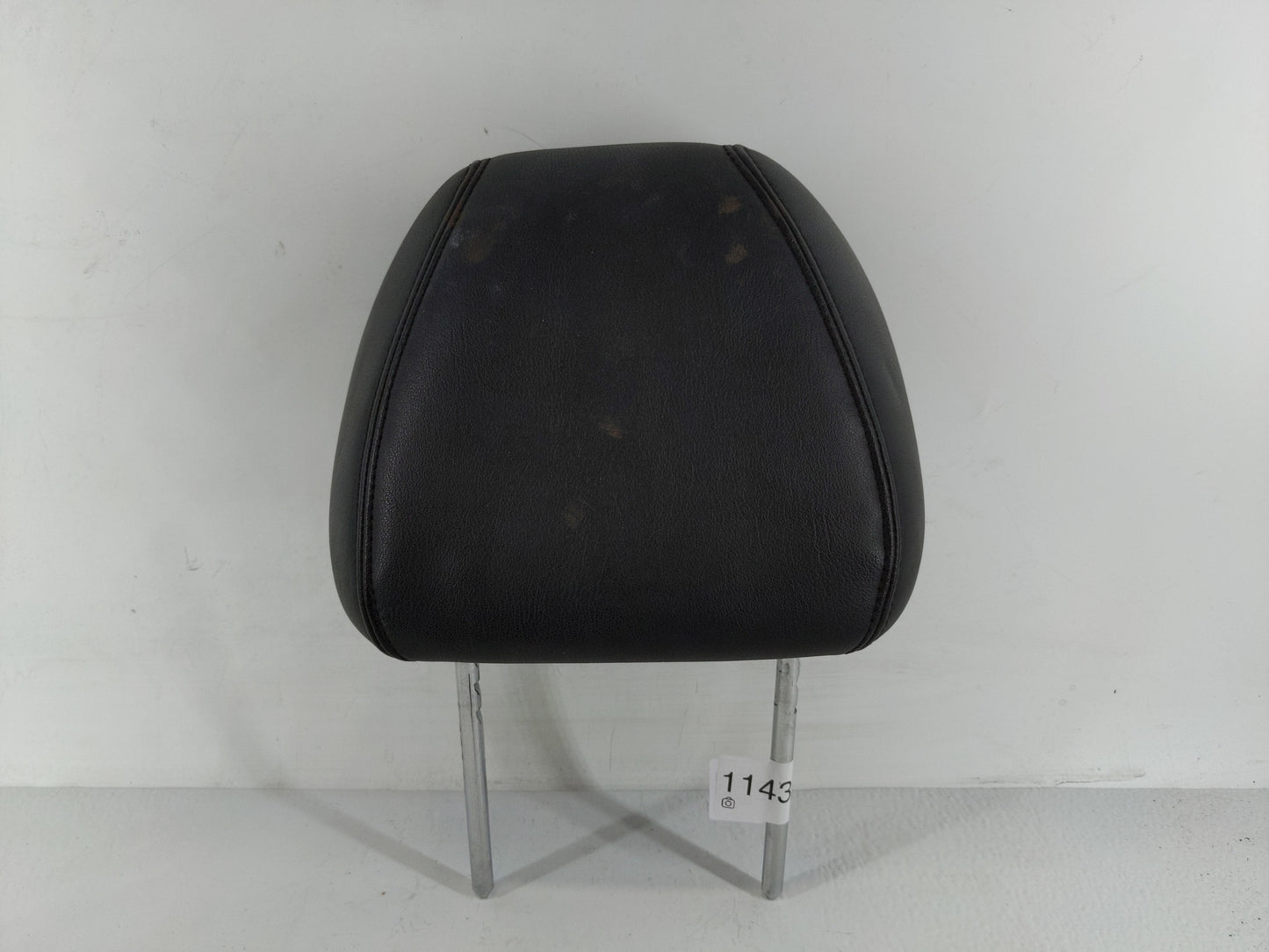 2011-2012 Chevrolet Malibu Headrest Head Rest Front Driver Passenger Seat Fits Fits 2011 2012 OEM Used Auto Parts - Oemuseda