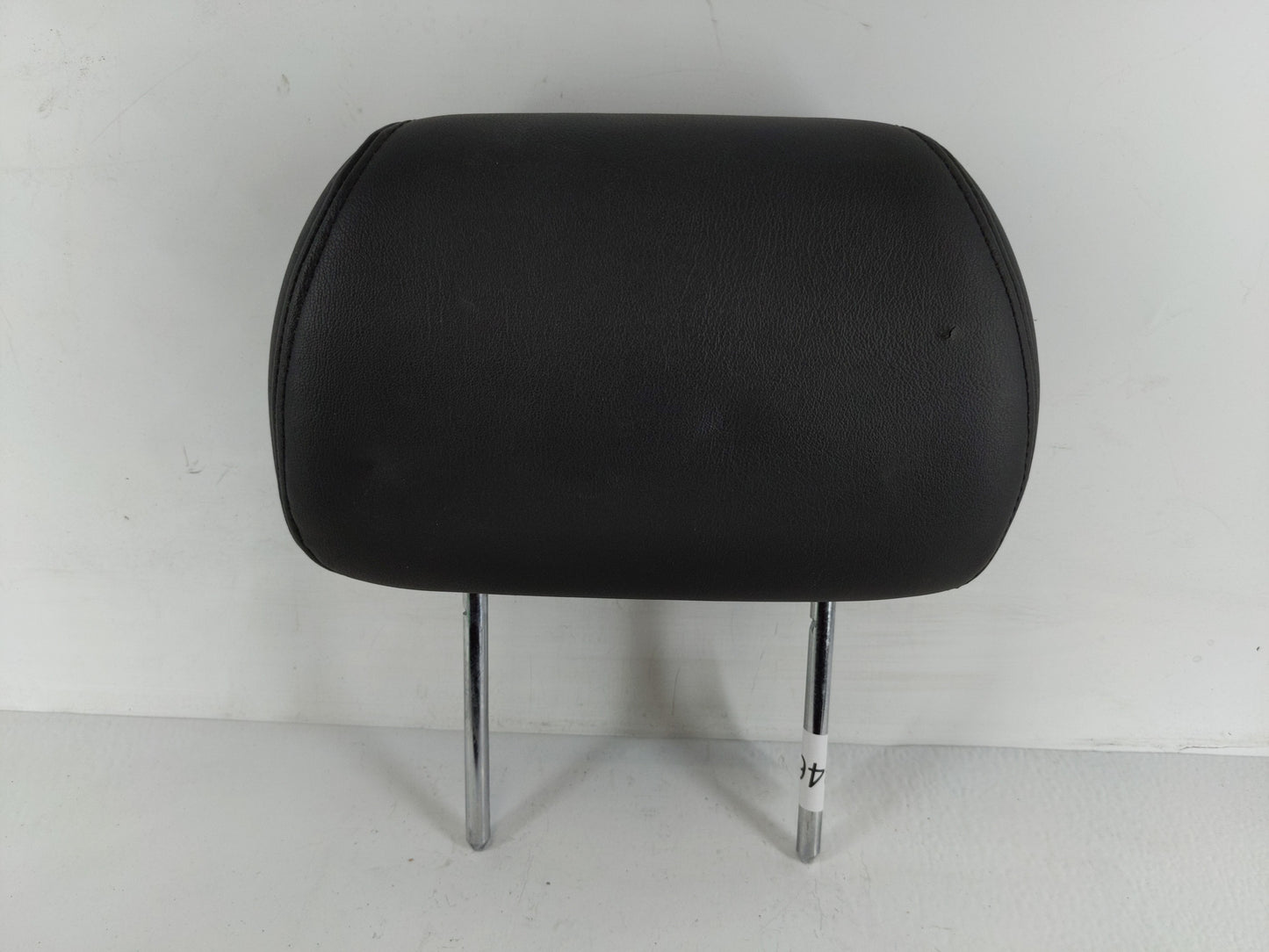 2011-2012 Chevrolet Malibu Headrest Head Rest Front Driver Passenger Seat Fits Fits 2011 2012 OEM Used Auto Parts - Oemuseda