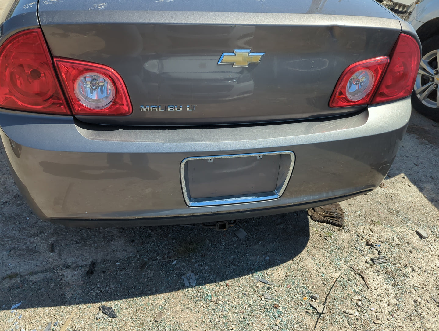 2011-2012 Chevrolet Malibu Rear Bumper Assembly Oem - Oemusedautoparts1.com