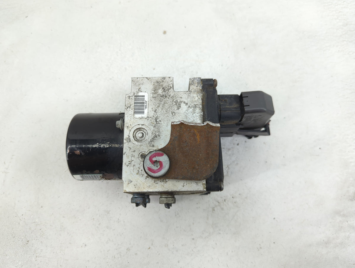 2012 Chevrolet Malibu Anti-Lock Brake ABS Pump Module Actuator OEM P/N:22800233 224259-108 Fits OEM Used Auto Parts - Oemuse