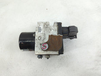 compare product 2012 Chevrolet Malibu Anti-Lock Brake ABS Pump Module Actuator OEM P/N:22800233 224259-108 Fits OEM Used Auto Parts