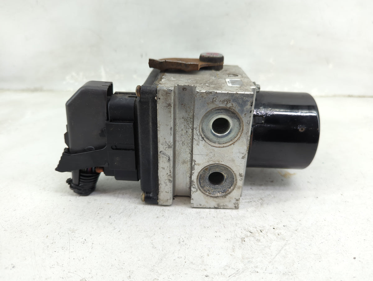 2012 Chevrolet Malibu Anti-Lock Brake ABS Pump Module Actuator OEM P/N:22800233 224259-108 Fits OEM Used Auto Parts - Oemuse