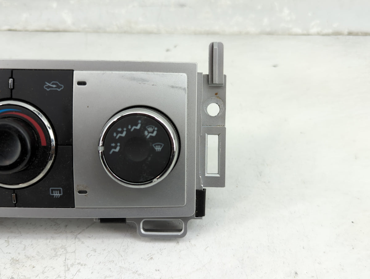 2008-2012 Chevrolet Malibu Climate Control Module Temperature AC/Heater Replacement P/N:28272781 20964036 Fits OEM Used Auto