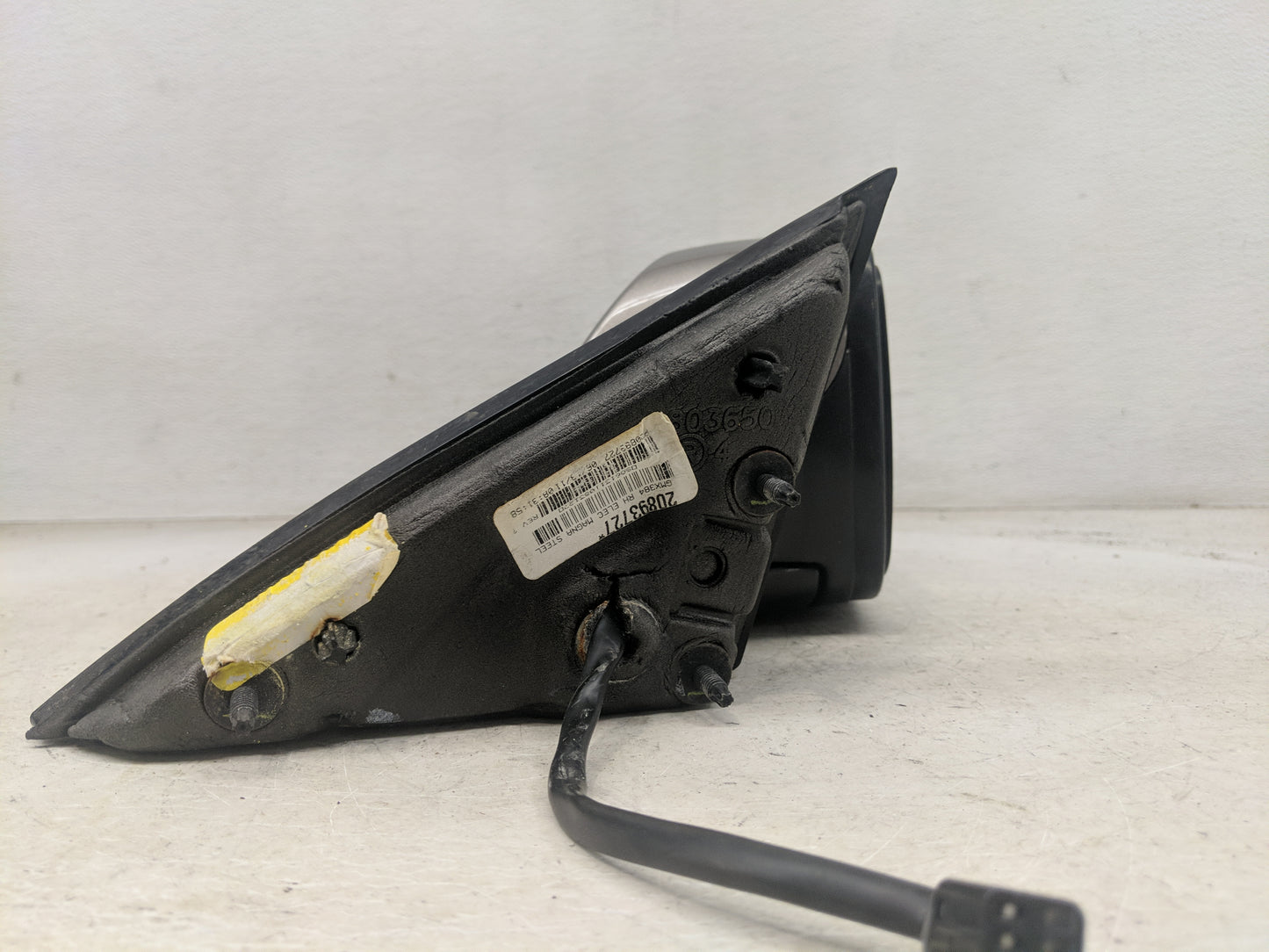 2008-2012 Chevrolet Malibu Passenger Side View Mirror - Right Door Mirror OEM Used - Oemusedautoparts1.com