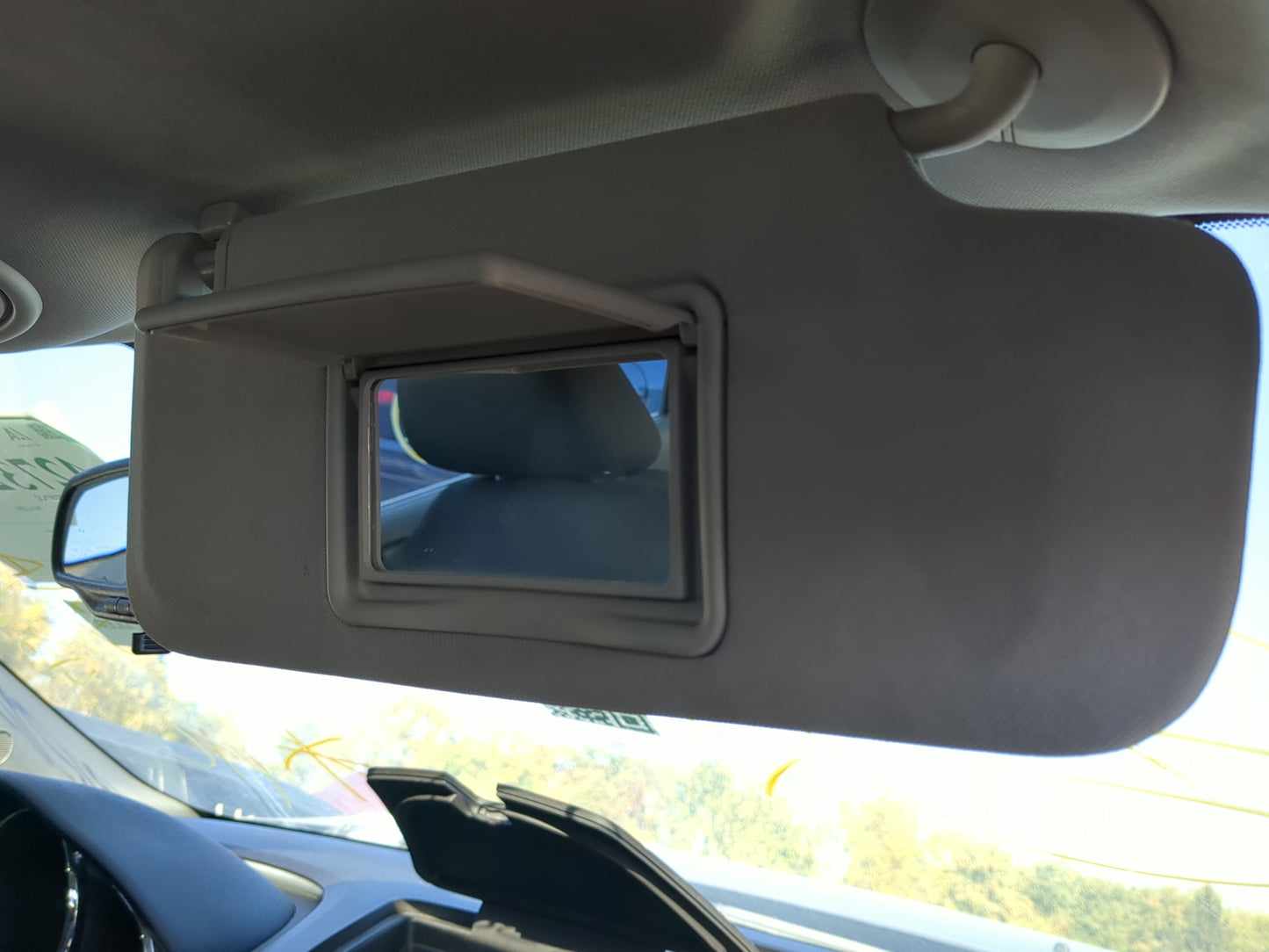 2004-2012 Chevrolet Malibu Sun Visor Shade Replacement Passenger Right Mirror Fits Fits 2004 2005 2008 2009 2010 2011 2012 O