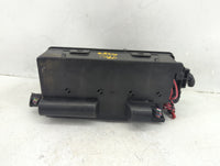 2009-2012 Chevrolet Malibu Fusebox Fuse Box Panel Relay Module Fits Fits 2009 2010 2011 2012 OEM Used Auto Parts - Oemusedau