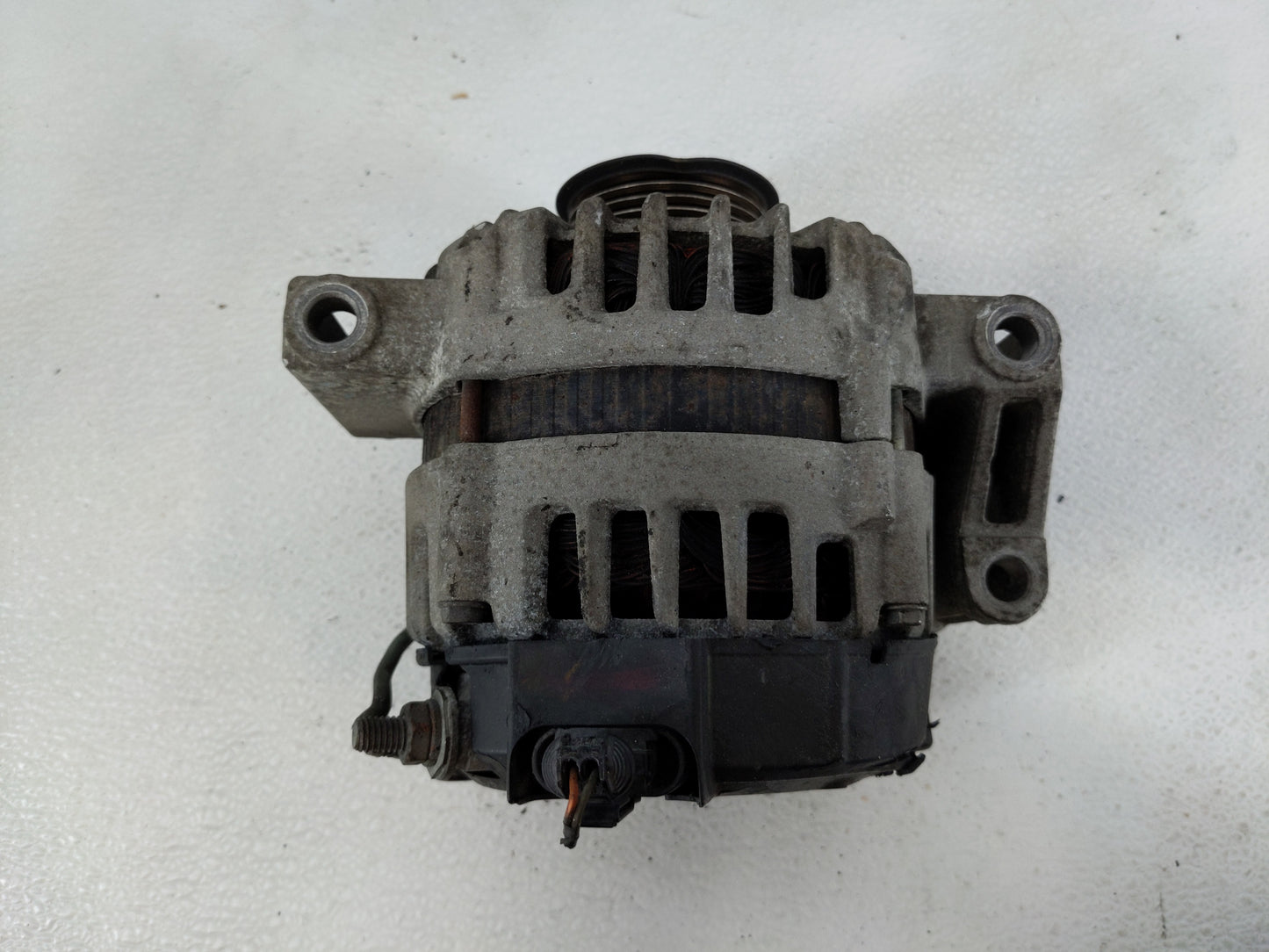 2008-2012 Chevrolet Malibu Alternator Replacement Generator Charging Assembly Engine OEM Fits Fits 2008 2009 2010 2011 2012 