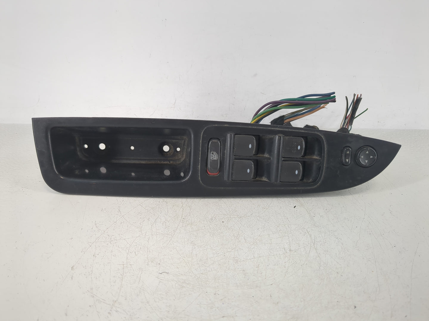2010-2012 Chevrolet Malibu Master Power Window Switch Replacement Driver Side Left P/N:20807219 Fits Fits 2010 2011 2012 OEM