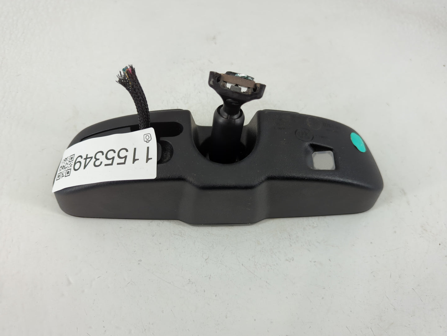 2004-2012 Chevrolet Malibu Interior Rear View Mirror Replacement OEM P/N:E11026130 Fits OEM Used Auto Parts - Oemusedautopar