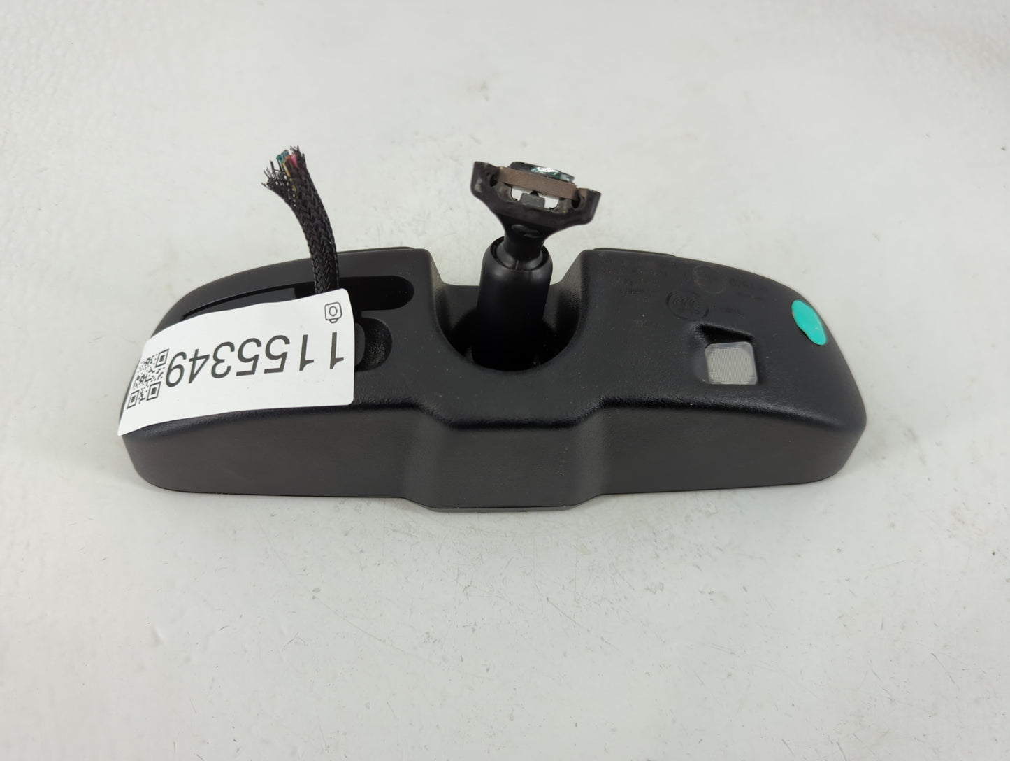 2004-2012 Chevrolet Malibu Interior Rear View Mirror Replacement OEM P/N:E11026130 Fits OEM Used Auto Parts - Oemusedautopar