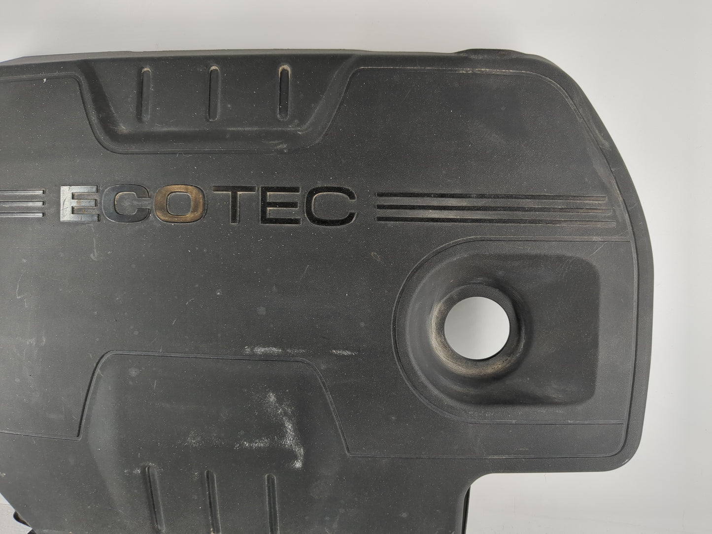 2012 Chevrolet Malibu Engine Cover - Oemusedautoparts1.com