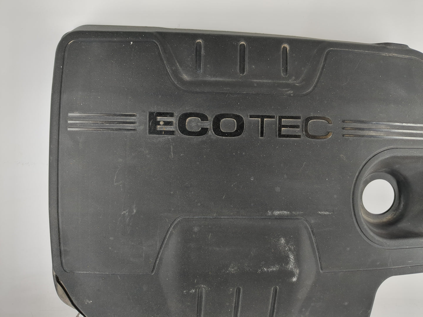 2012 Chevrolet Malibu Engine Cover - Oemusedautoparts1.com