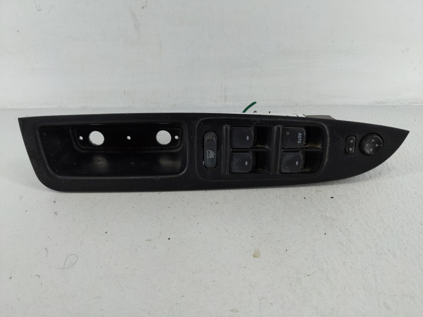 2010-2012 Chevrolet Malibu Master Power Window Switch Replacement Driver Side Left P/N:20807220 20807219 Fits Fits 2010 2011