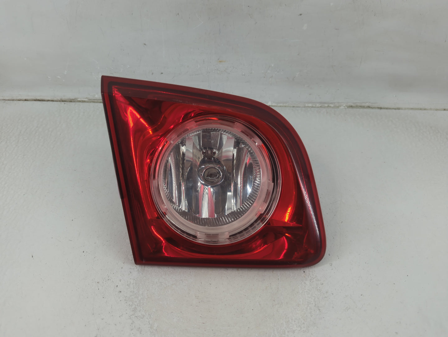 2008-2012 Chevrolet Malibu Tail Light Assembly Driver Left OEM P/N:15271120 Fits Fits 2008 2009 2010 2011 2012 OEM Used Auto