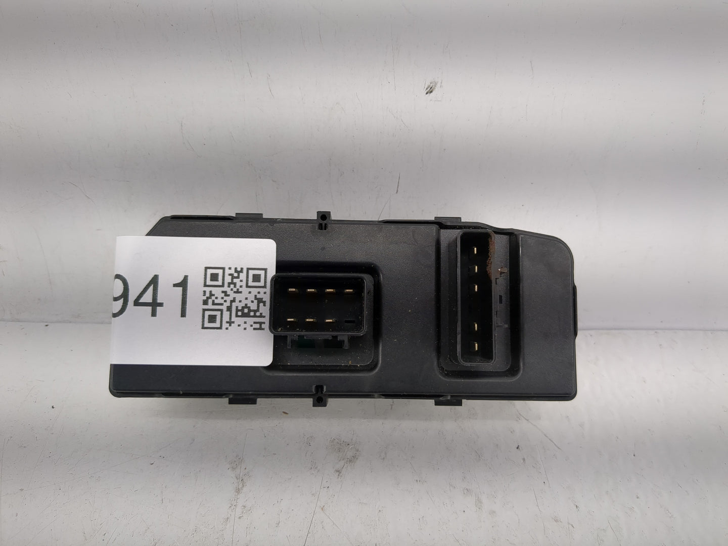 2010-2012 Chevrolet Malibu Master Power Window Switch Replacement Driver Side Left Fits Fits 2010 2011 2012 OEM Used Auto Pa
