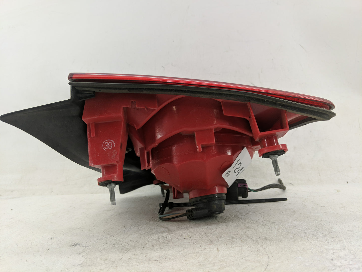 2008-2012 Chevrolet Malibu Tail Light Assembly Passenger Right OEM Fits Fits 2008 2009 2010 2011 2012 OEM Used Auto Parts - 