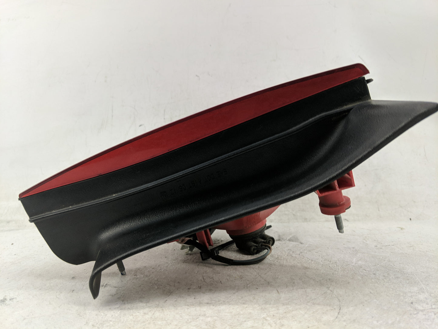 2008-2012 Chevrolet Malibu Tail Light Assembly Passenger Right OEM Fits Fits 2008 2009 2010 2011 2012 OEM Used Auto Parts - 