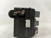 2009-2012 Chevrolet Malibu Fusebox Fuse Box Panel Relay Module Fits Fits 2009 2010 2011 2012 OEM Used Auto Parts - Oemusedau