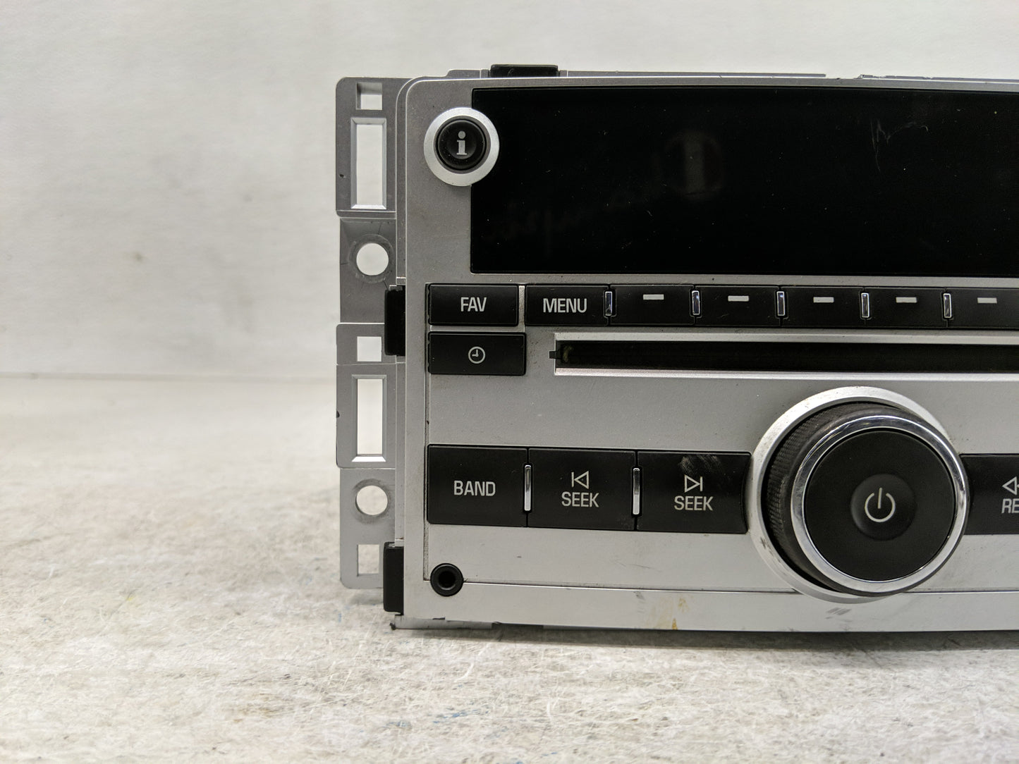 2009-2012 Chevrolet Malibu Radio AM FM Cd Player Receiver Replacement P/N:20940843 Fits Fits 2009 2010 2011 2012 OEM Used Au