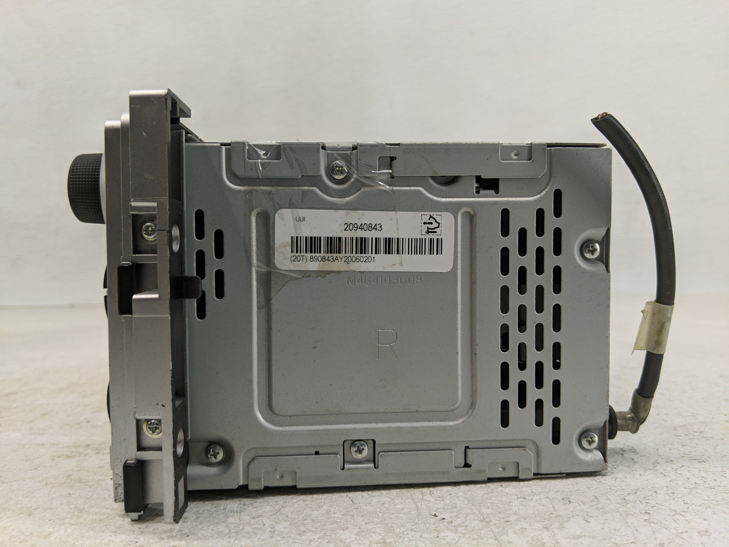 2009-2012 Chevrolet Malibu Radio AM FM Cd Player Receiver Replacement P/N:20940843 Fits Fits 2009 2010 2011 2012 OEM Used Au