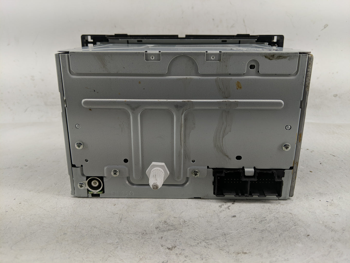 2009-2012 Chevrolet Malibu Radio AM FM Cd Player Receiver Replacement P/N:20940842 Fits Fits 2009 2010 2011 2012 OEM Used Au